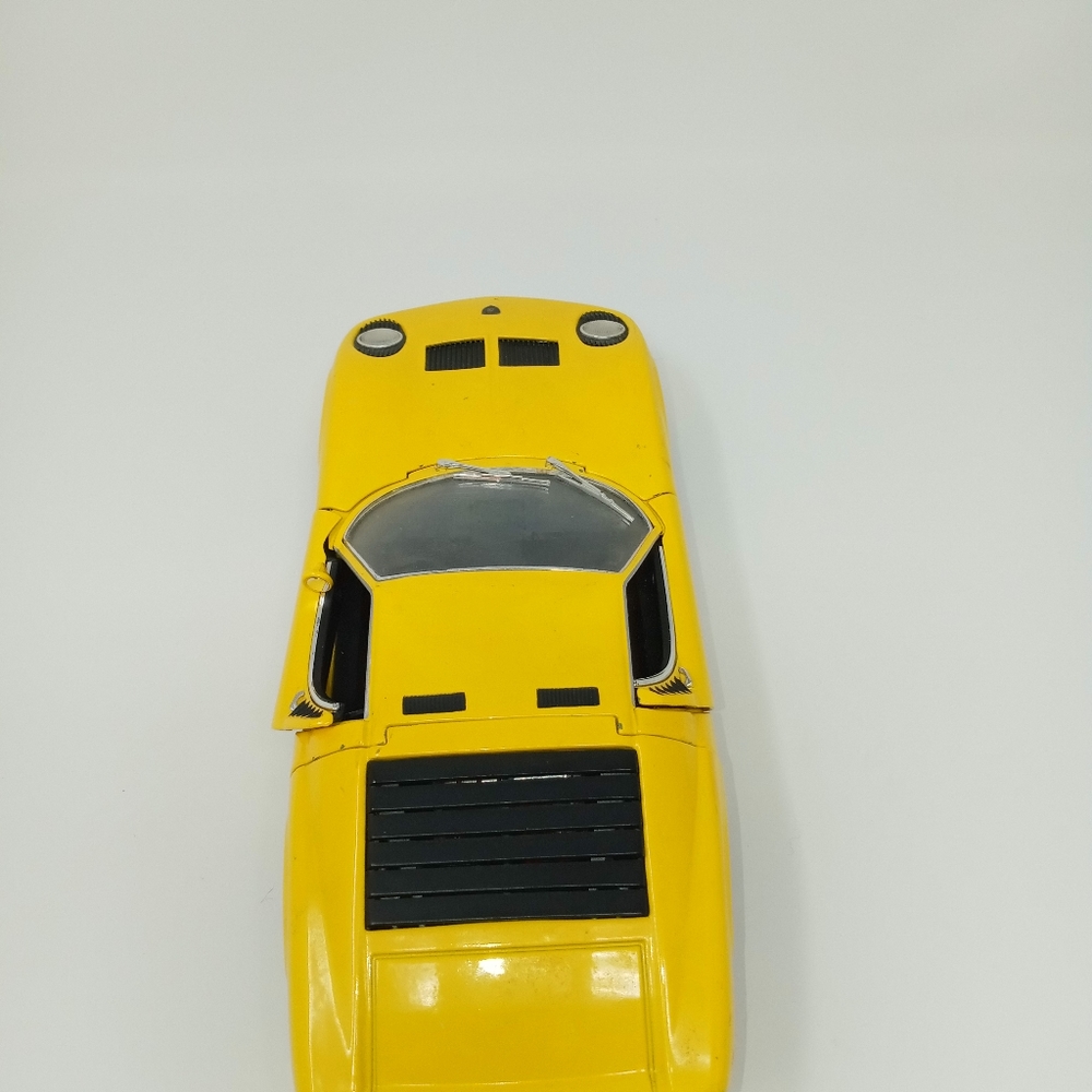 1971 Diecast Lamborghini Anson - Picture 10 of 13